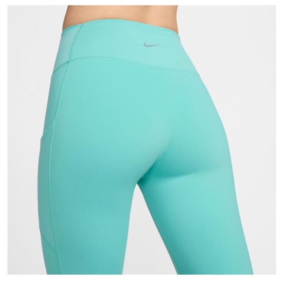 Nike Women's One High-Waisted 7/8
Leggings with Pockets - Picture 5 of 8